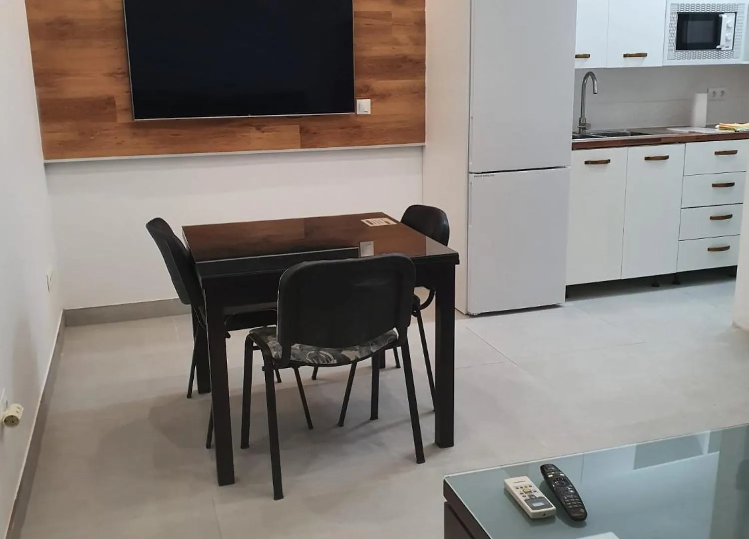Urbanizacion La Roca, Estudio Torremolinos